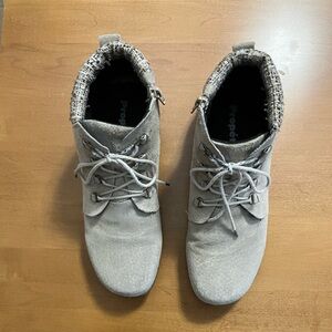 🥾Propet Suede Ankle Boots – Sand | Size 9❄️